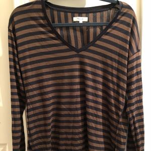 madewell v neck longsleeve top